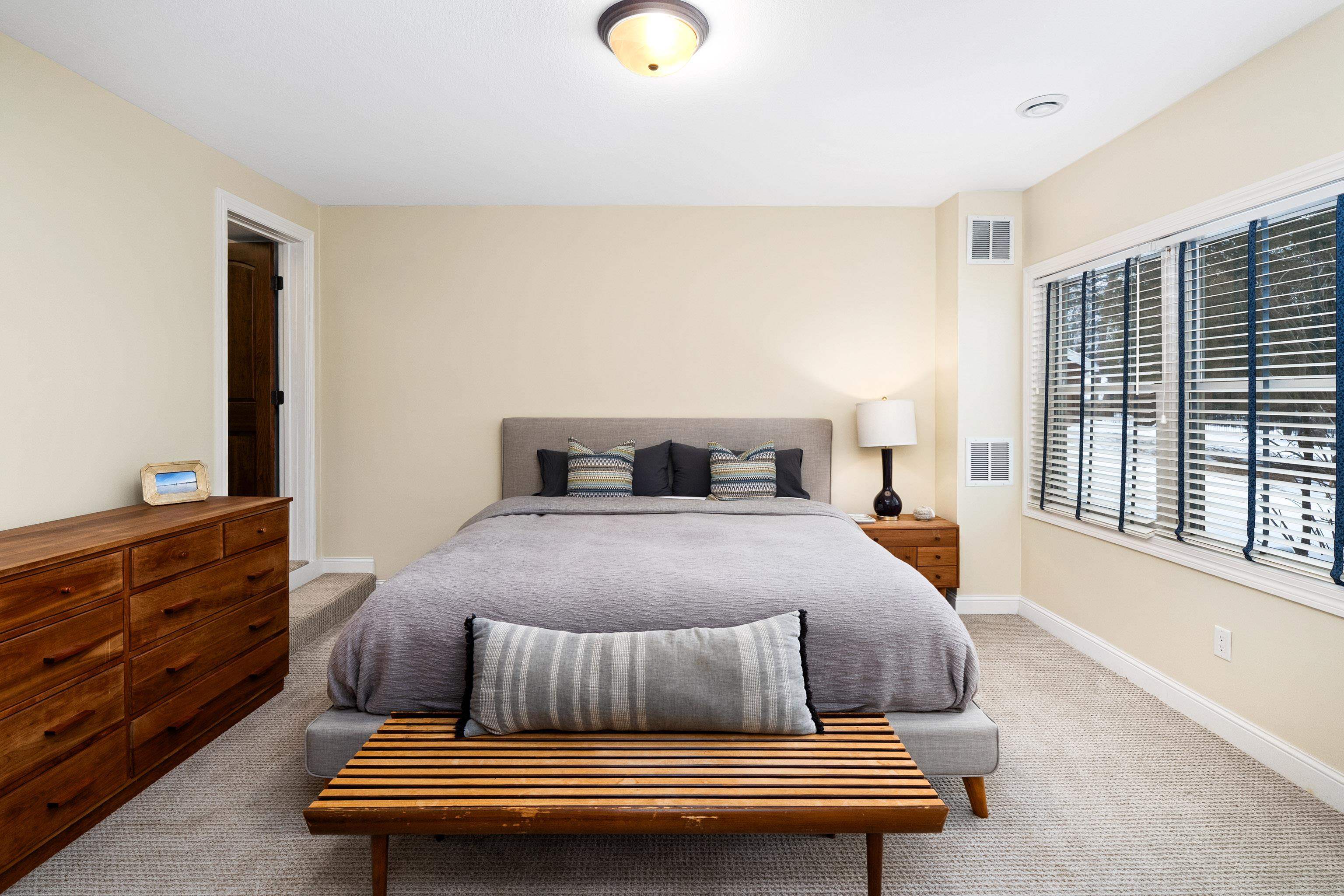 2610 East 8th Street Duluth, MN 55812 - Photo 46 of 64