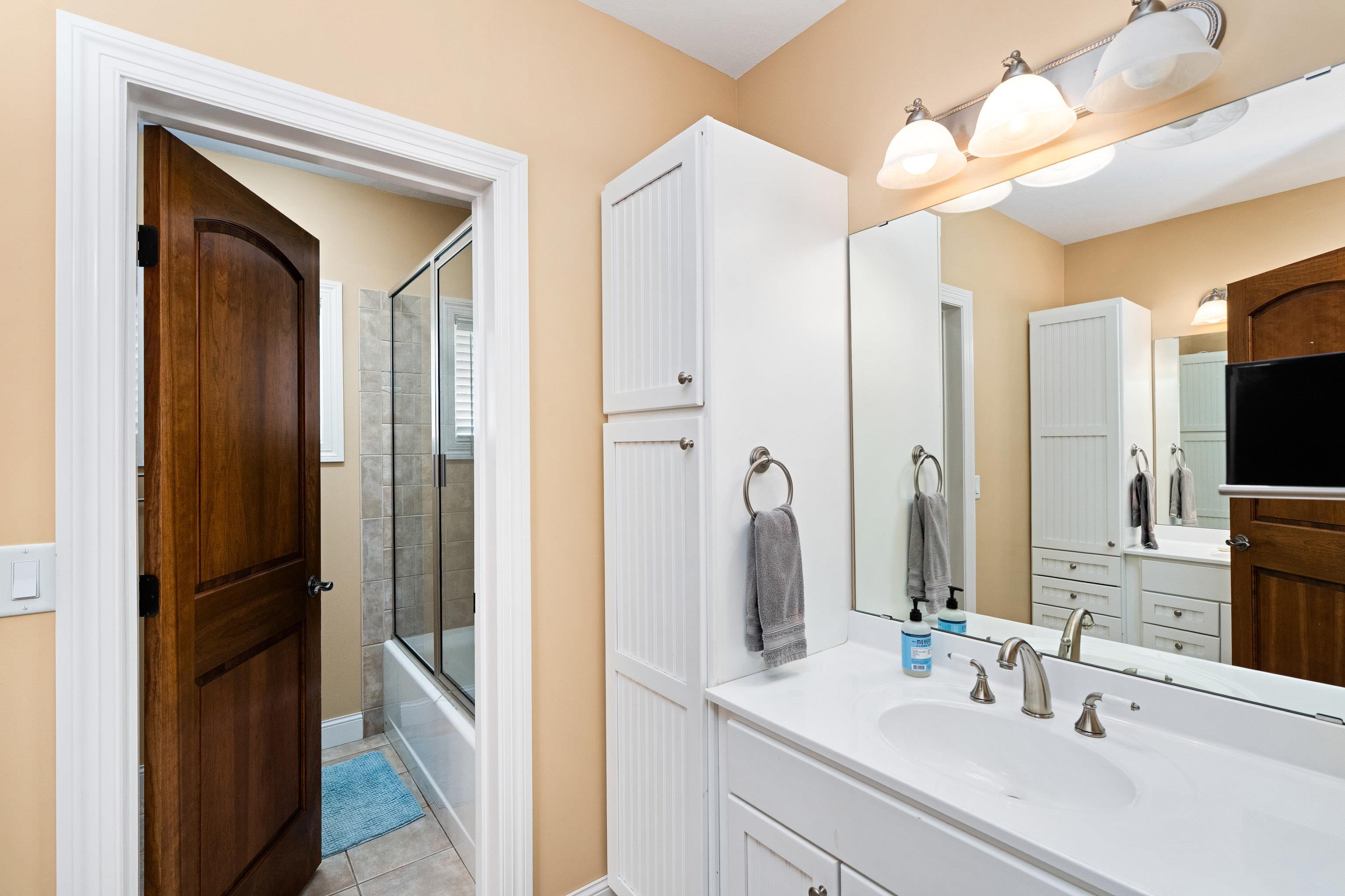 2610 East 8th Street Duluth, MN 55812 - Photo 47 of 64