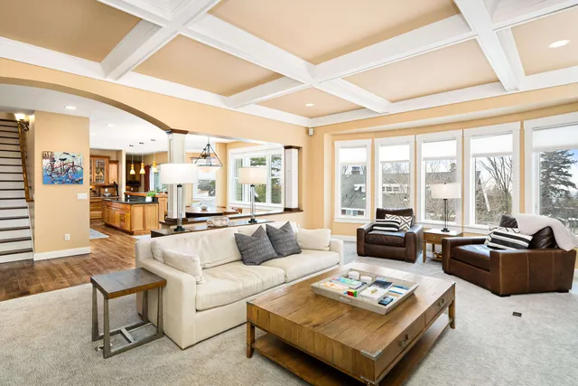 $1,299,900 | 2610 East 8th Street, Duluth, MN 55812