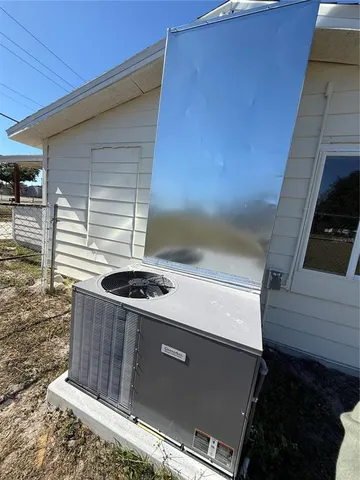 $207,000 | 311 East Bridgers Avenue, Auburndale, FL 33823