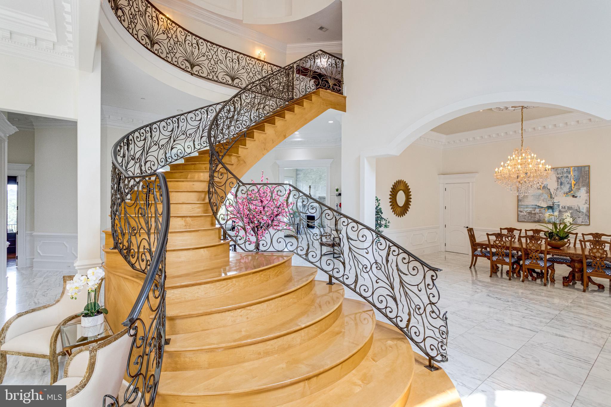 612 Rivercrest Drive McLean, VA 22101 - Photo 26 of 111