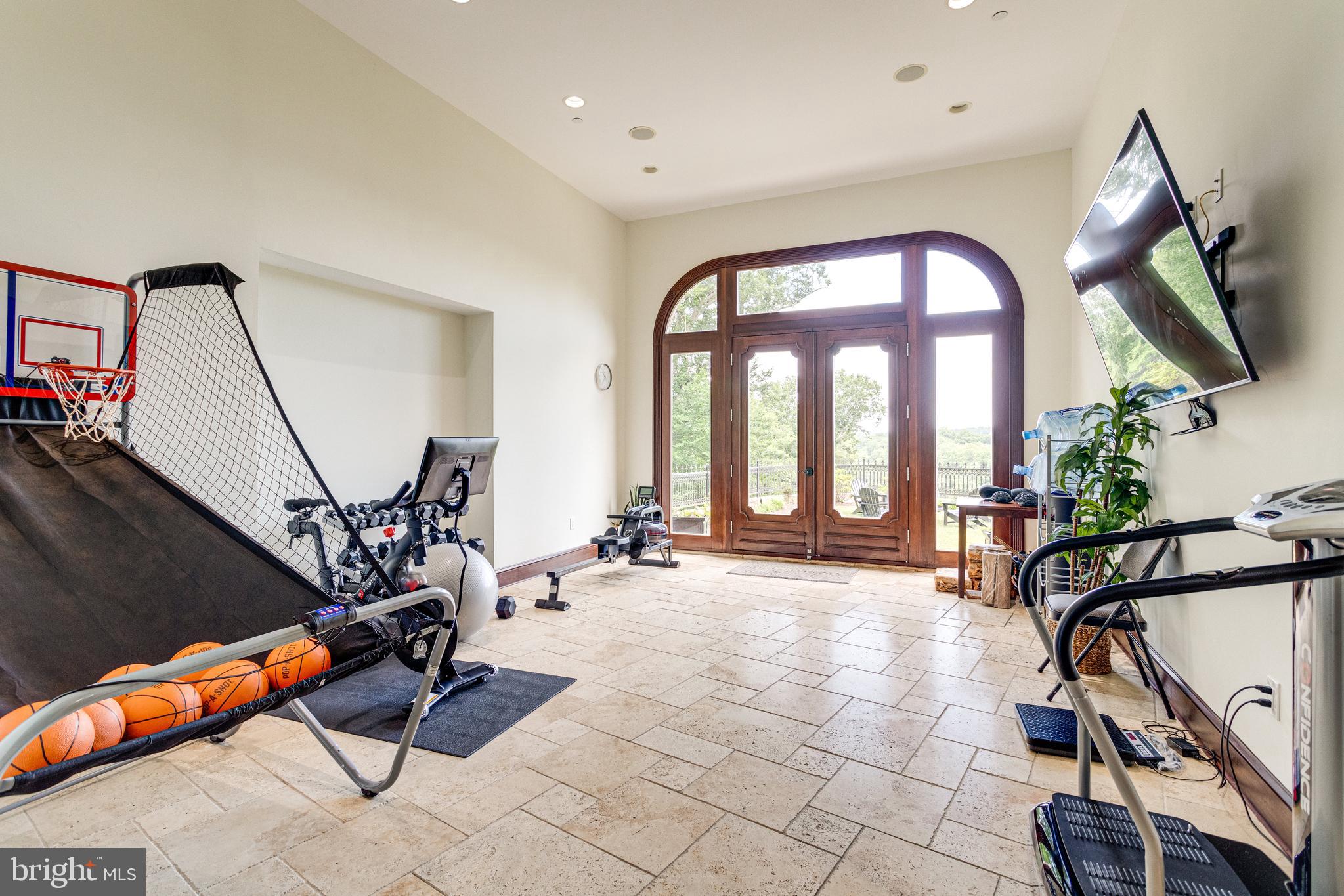 612 Rivercrest Drive McLean, VA 22101 - Photo 84 of 111