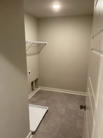 a view of utility room