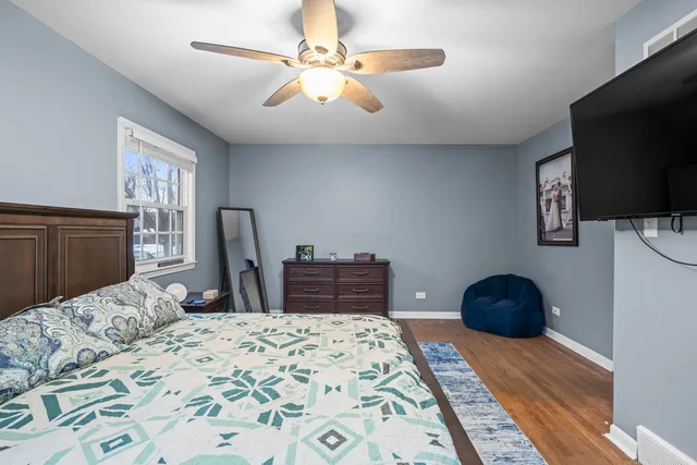 $520,000 | 1414 Indigo Drive, Mount Prospect, IL 60056