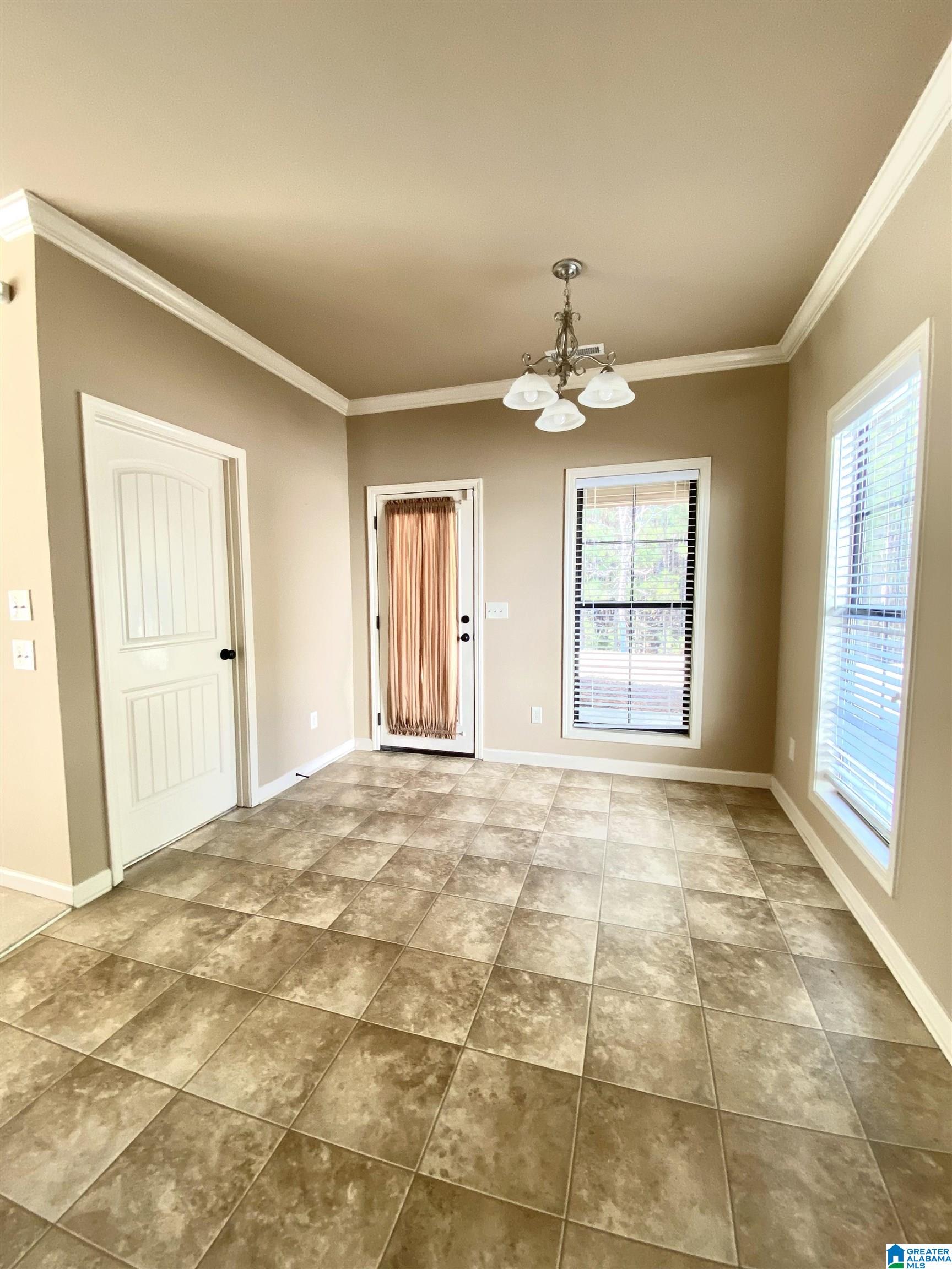 447 Reed Way Kimberly, AL 35091 - Photo 7 of 12 Gallery Image 7