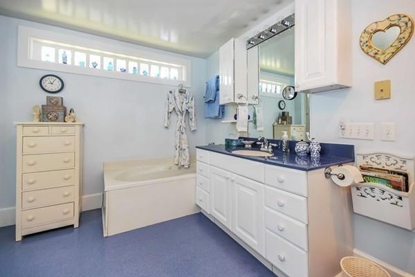 237 Converse Road Marion, MA 02738 - Photo 25 of 27