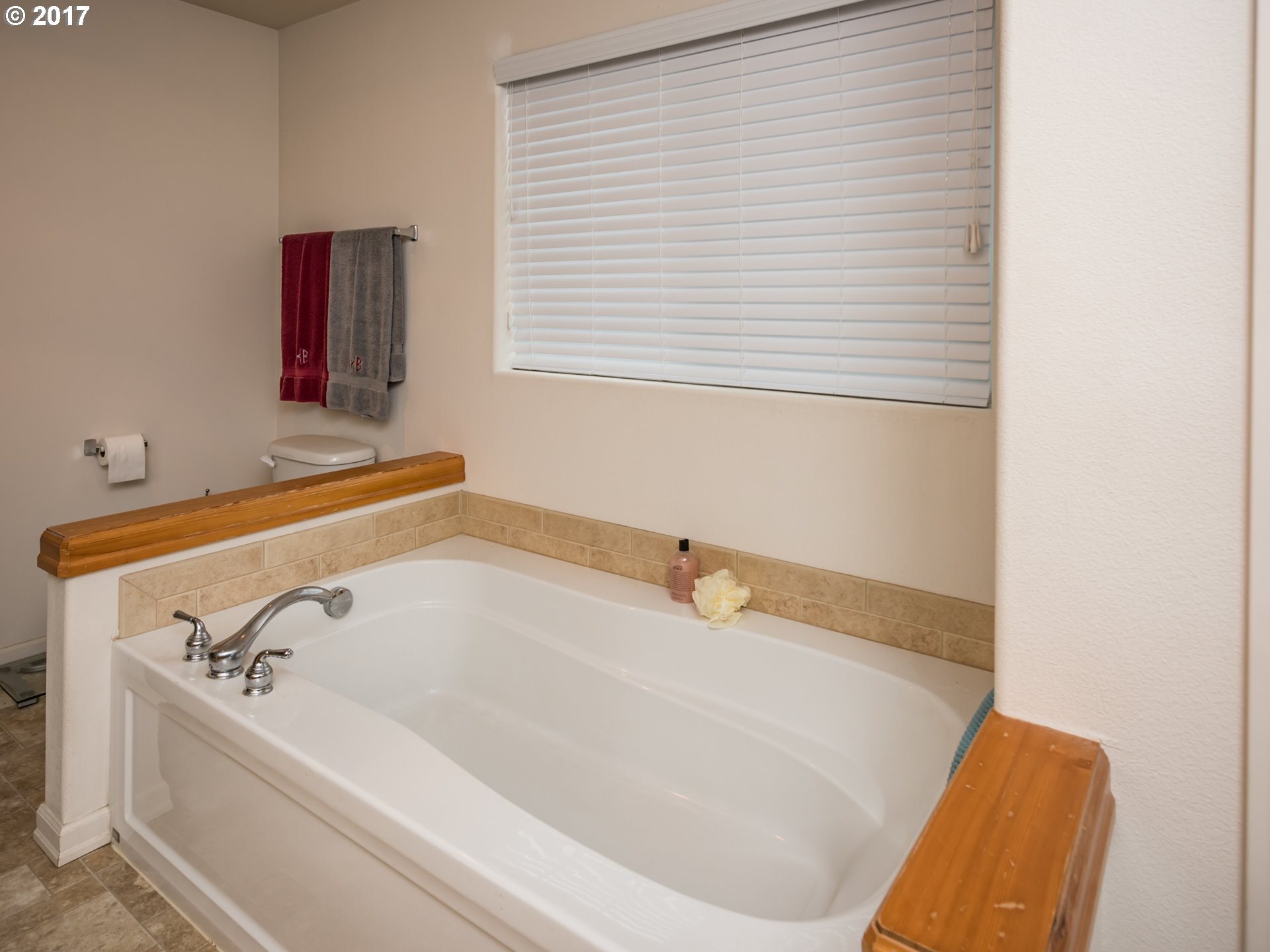 1306 Northeast 172nd Street Ridgefield, WA 98642 - Photo 12 of 23