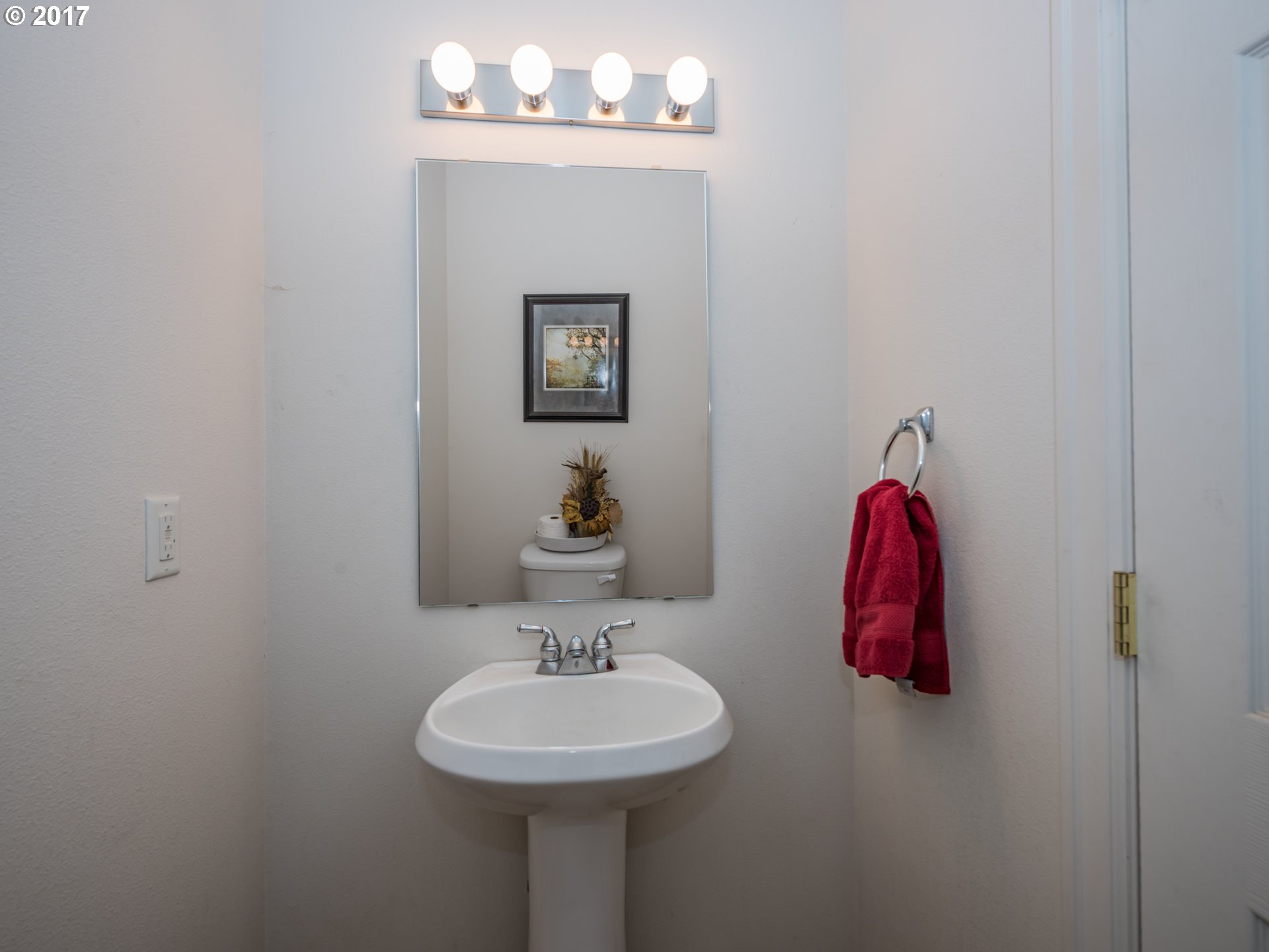 1306 Northeast 172nd Street Ridgefield, WA 98642 - Photo 6 of 23