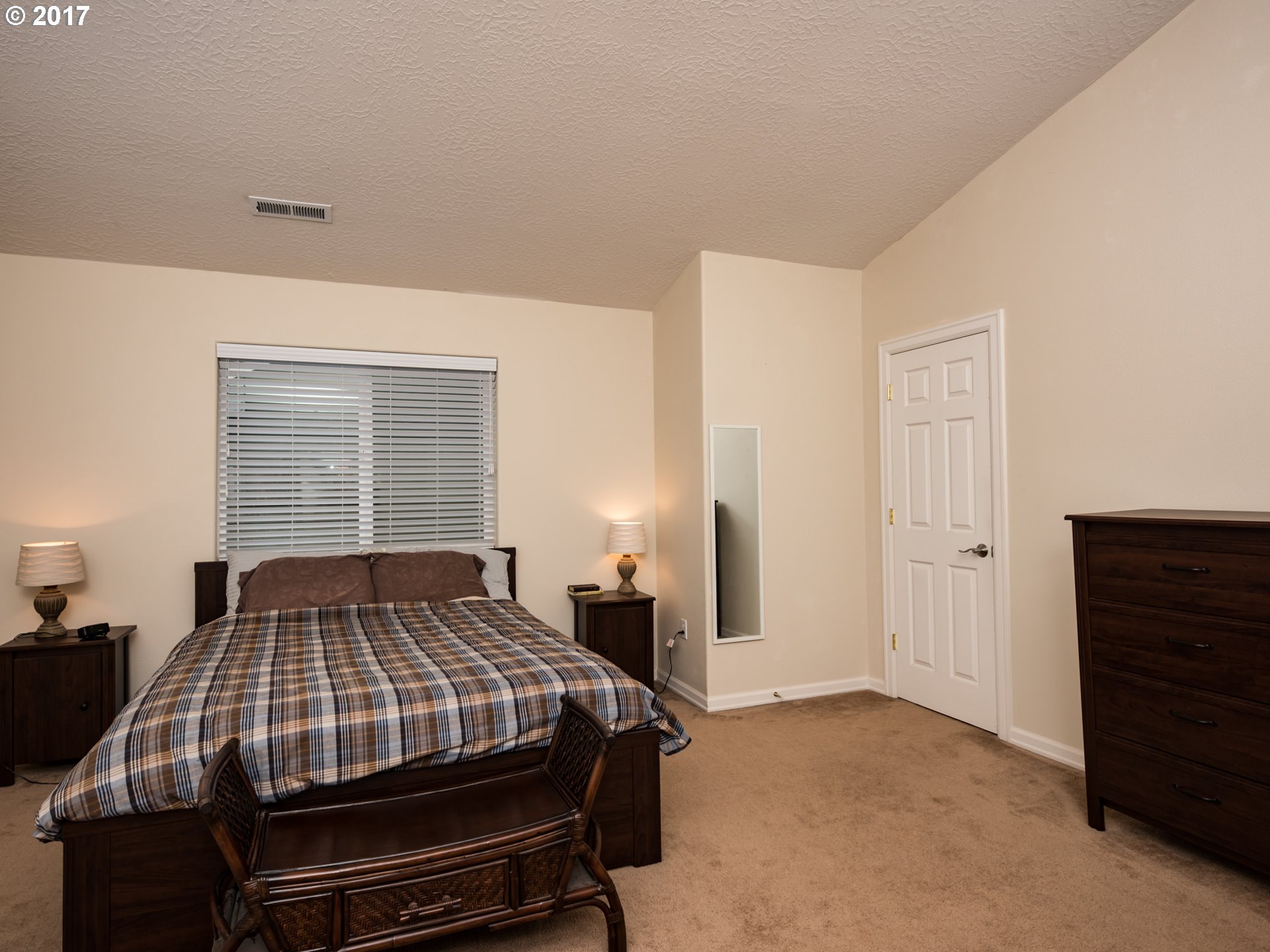 1306 Northeast 172nd Street Ridgefield, WA 98642 - Photo 9 of 23