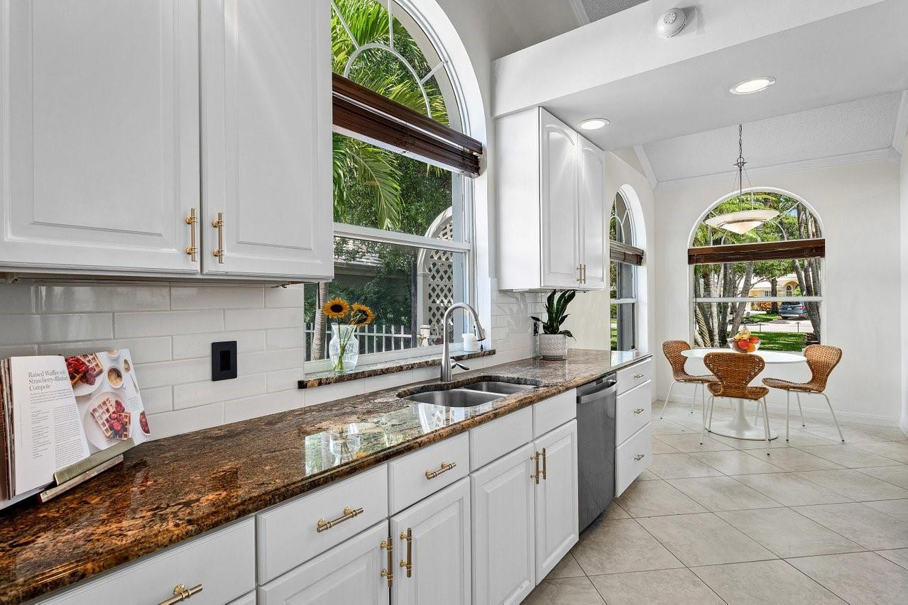 2860 Wilderness Road West Palm Beach, FL 33409 - Photo 20 of 49 Photo 20