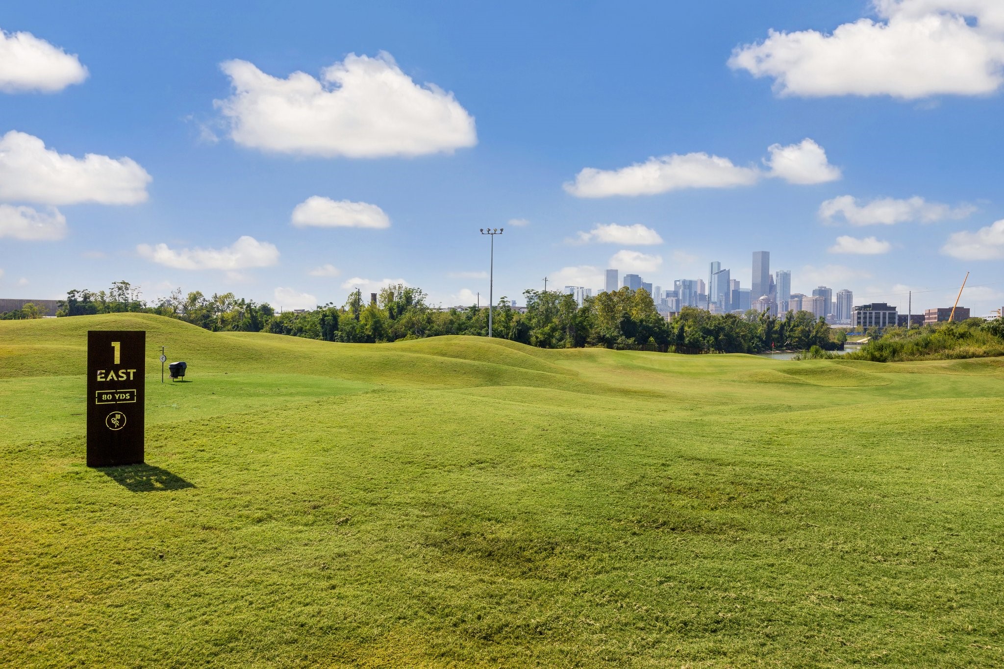 1216 Sampson Street Houston, TX 77003 - Photo 36 of 36 East River 9 is nearby course provides a relaxed environment for golf, casual gatherings, and enjoying Houston’s skyline views.