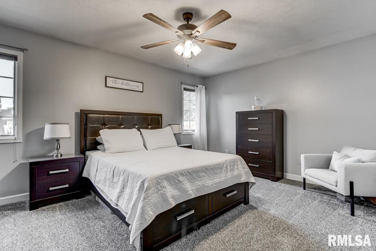2401 Harrier Road Springfield, IL 62711 - Photo 16 of 37