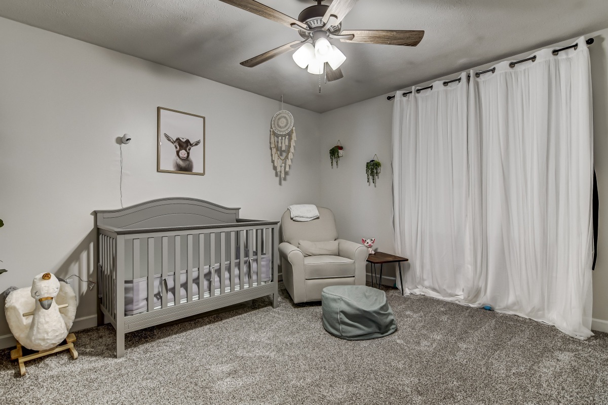2401 Harrier Road Springfield, IL 62711 - Photo 18 of 37