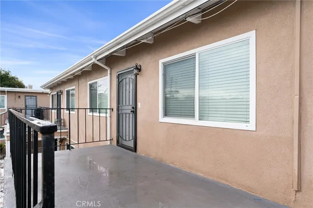 $2,650 | 18961 Florida Street, Unit 6, Huntington Beach, CA 92648