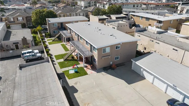 $2,650 | 18961 Florida Street, Unit 6, Huntington Beach, CA 92648