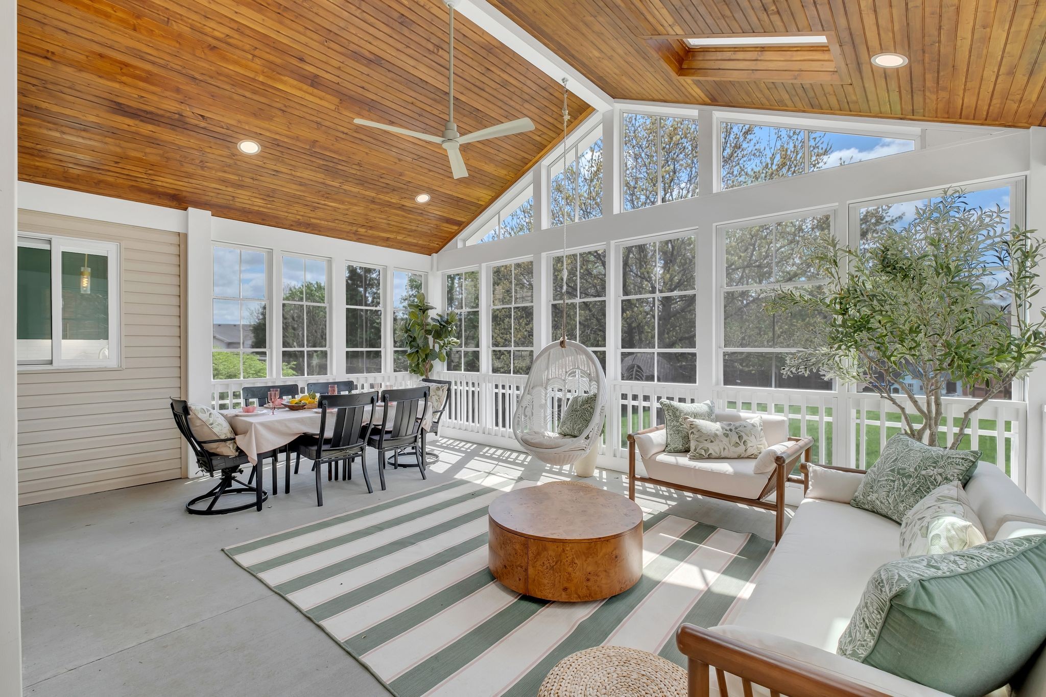 378 Logans Circle Franklin, TN 37067 - Photo 45 of 49 a dining room with furniture and a potted plant