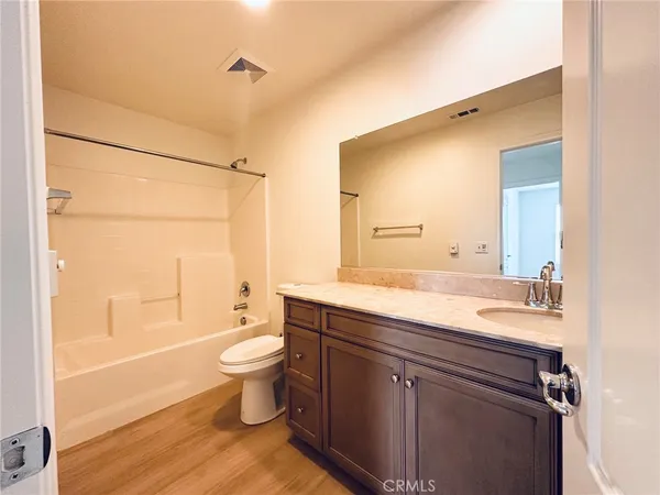 $4,100 | 43015 Greene Circle, Temecula, CA 92592