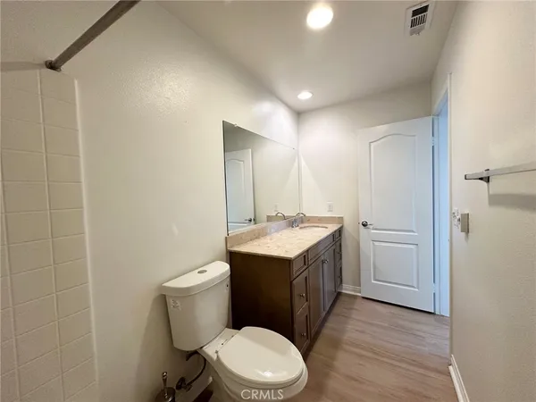$4,100 | 43015 Greene Circle, Temecula, CA 92592