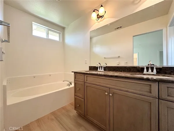 $4,100 | 43015 Greene Circle, Temecula, CA 92592