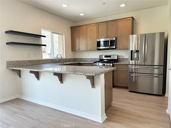 $4,100 | 43015 Greene Circle, Temecula, CA 92592