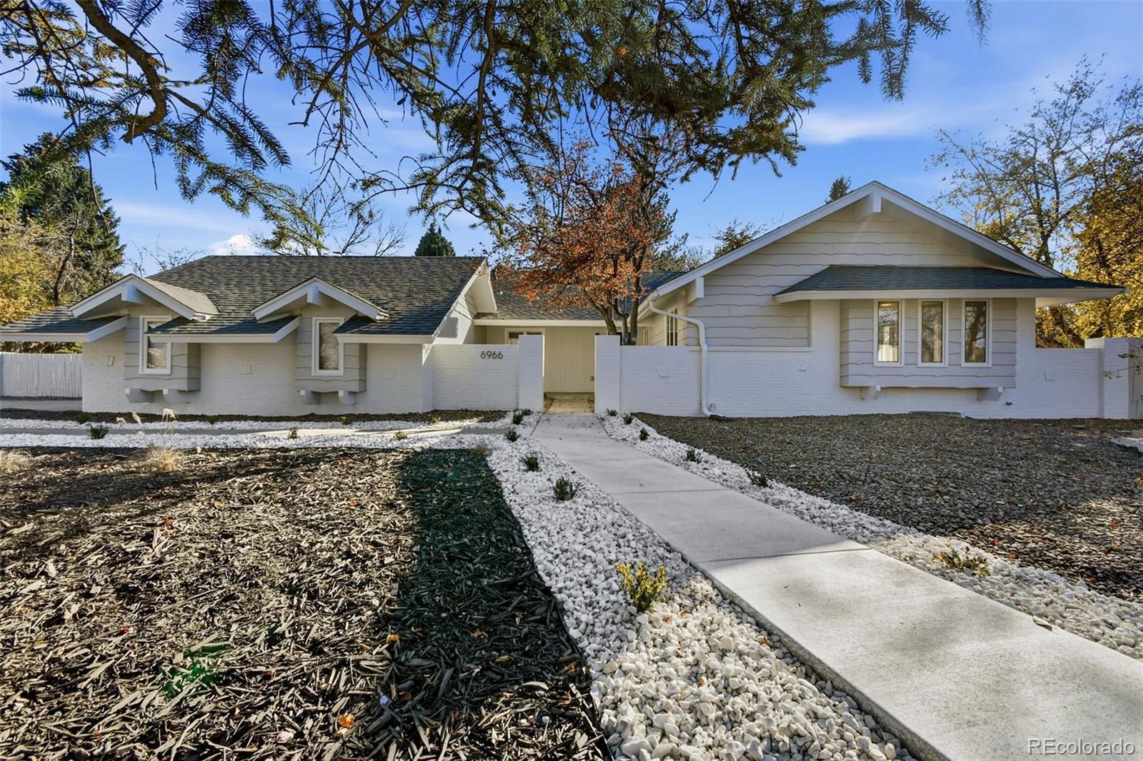 6966 Harvest Road Boulder, CO 80301 - Photo 2 of 35