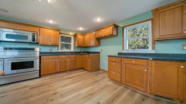 $410,000 | 8540 Manchester Road, Capron, IL 61012