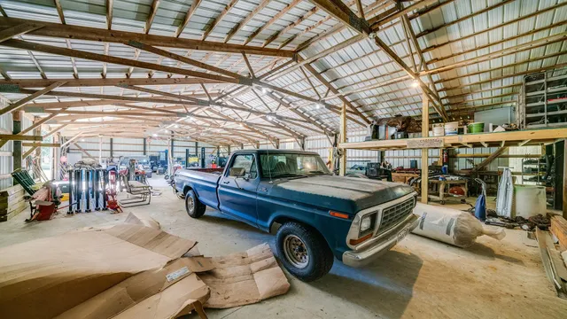 $410,000 | 8540 Manchester Road, Capron, IL 61012