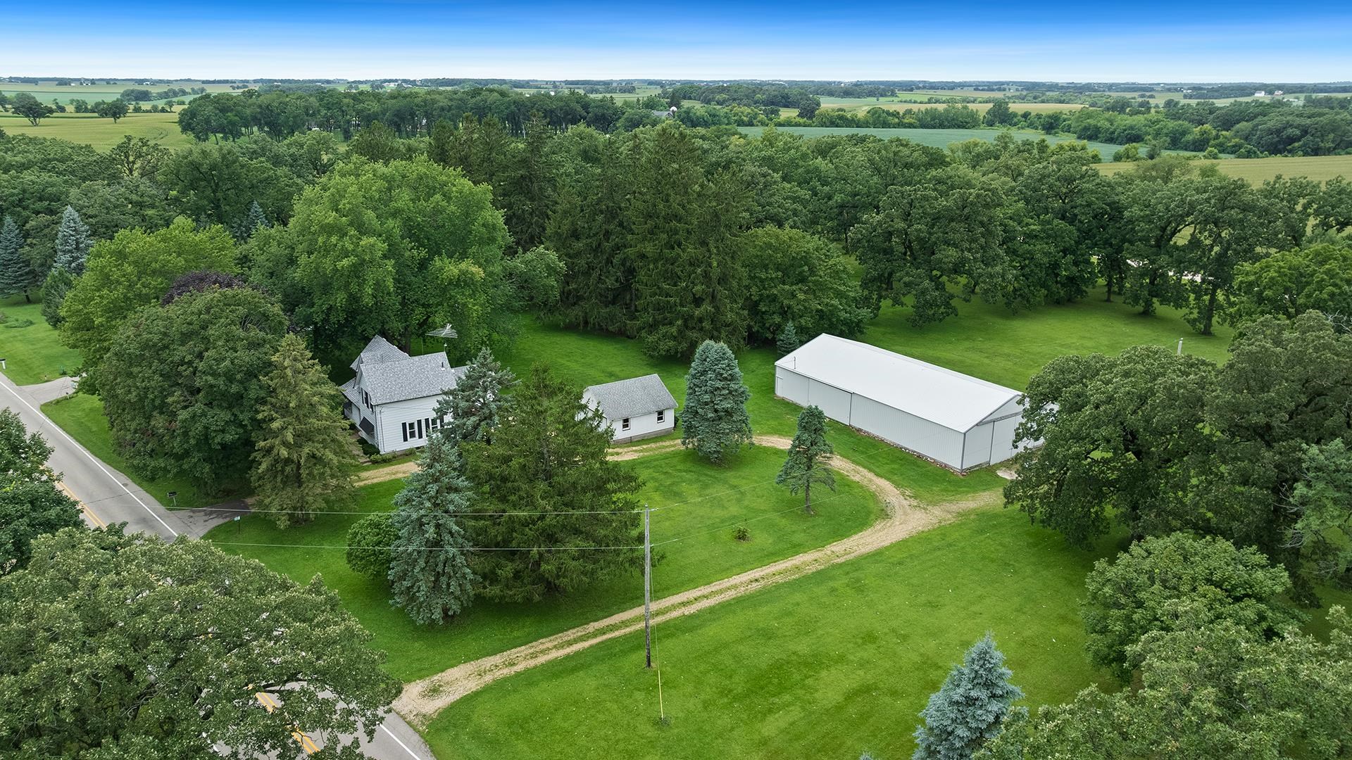 8540 Manchester Road Capron, IL 61012 - Photo 44 of 46