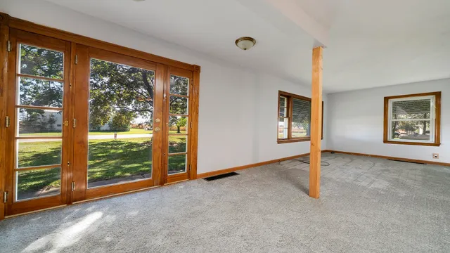 $410,000 | 8540 Manchester Road, Capron, IL 61012