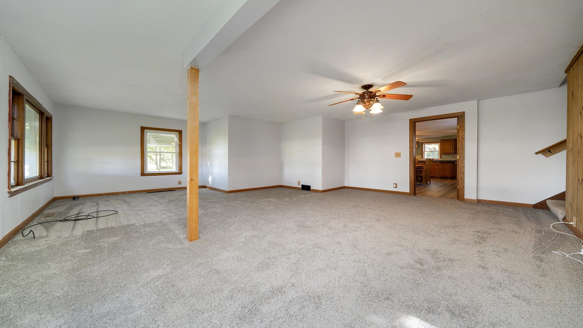 8540 Manchester Road Capron, IL 61012 - Photo 8 of 46