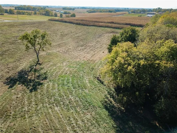 $329,900 | 18240/242 County Road 292, Cosby, MO 64436