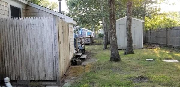 26 Howes Road Yarmouth, MA 02664 - Photo 28 of 37