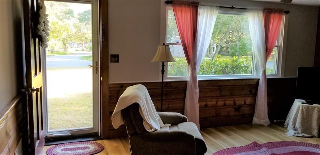 26 Howes Road Yarmouth, MA 02664 - Photo 4 of 37