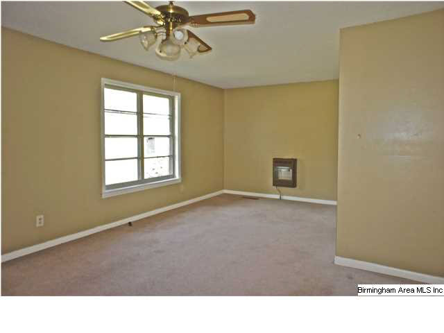 2764 County Road 85 Clanton, AL 35046 - Photo 3 of 32