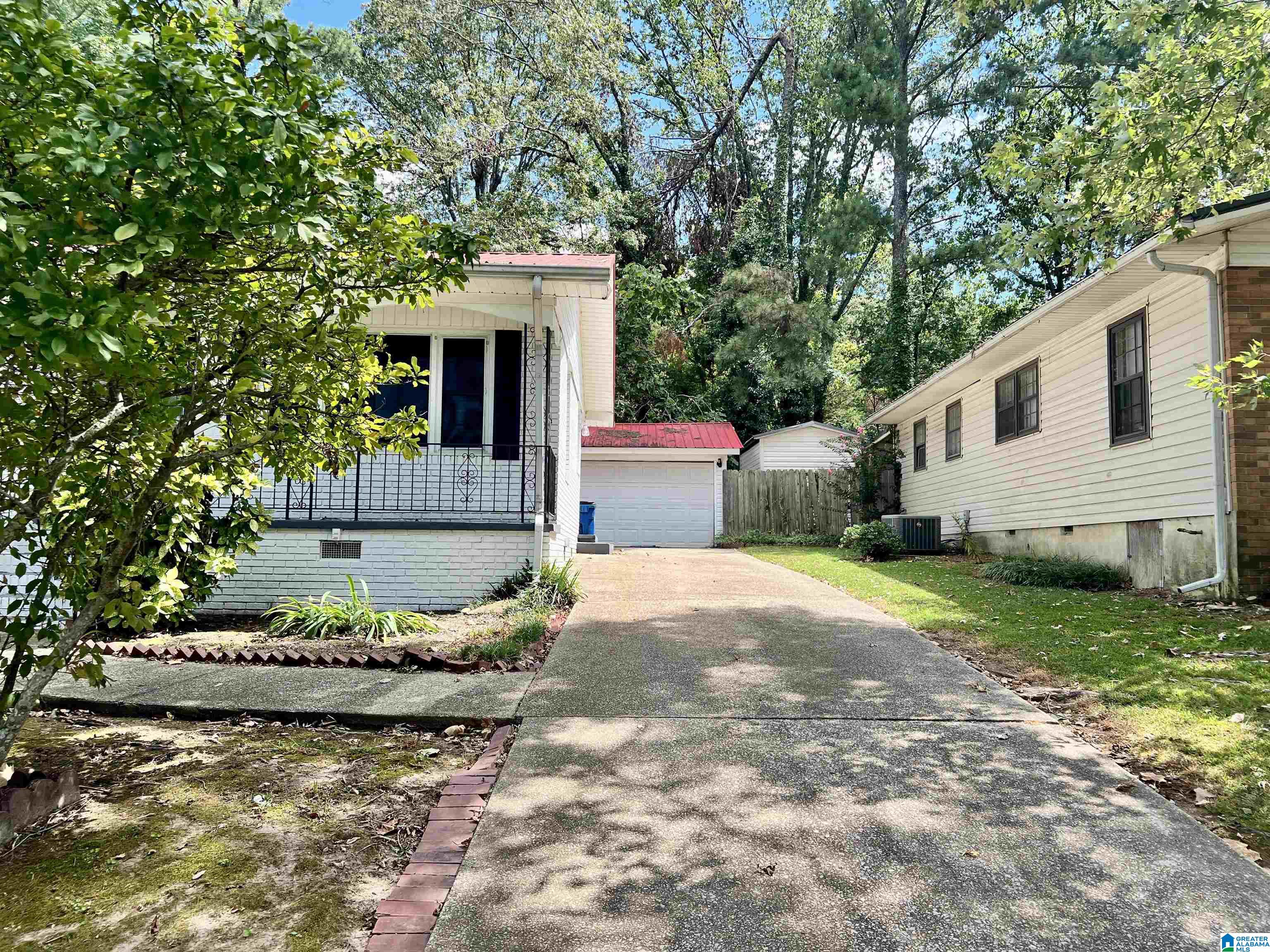 2909 McClellan Boulevard Anniston, AL 36201 - Photo 4 of 21