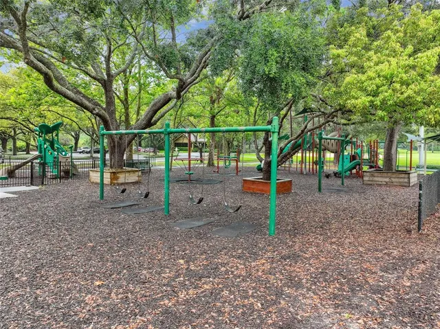 $515,000 | 17707 Nathans Drive, Tampa, FL 33647