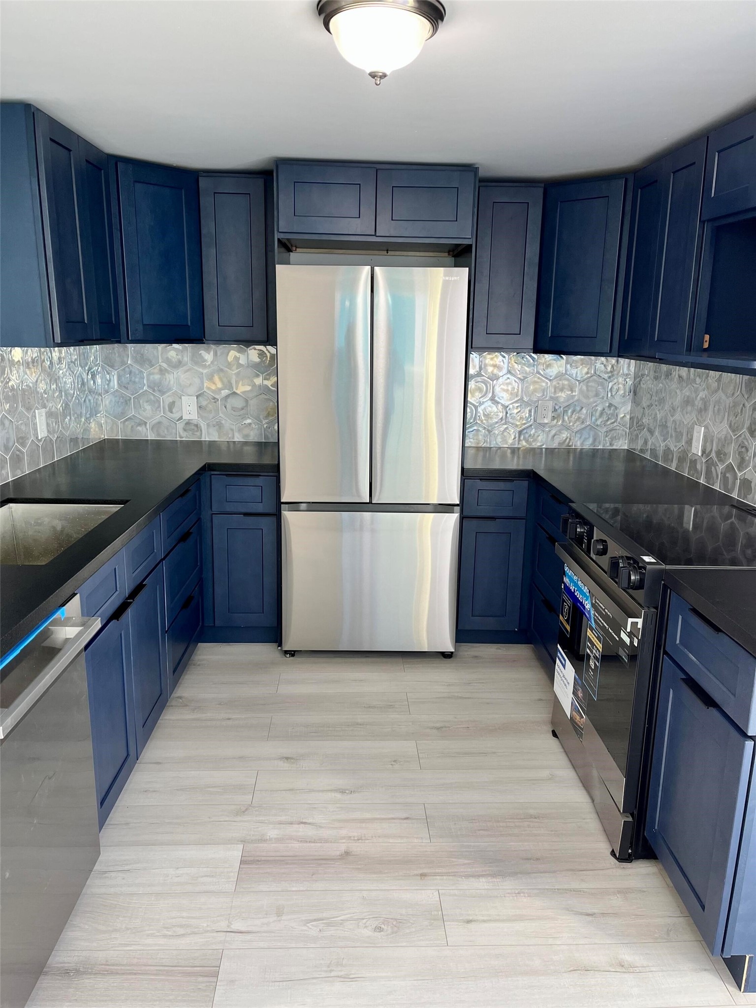 7201 Helmers Street Houston, TX 77022 - Photo 10 of 10