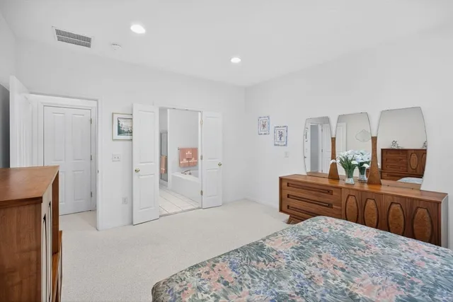 $699,000 | 25 Fox Hollow, Plymouth, MA 02360