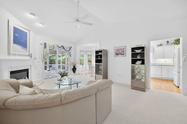 $699,000 | 25 Fox Hollow, Plymouth, MA 02360