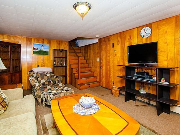 55 Harrington Road Waltham, MA 02452 - Photo 25 of 29 Gallery Image 25