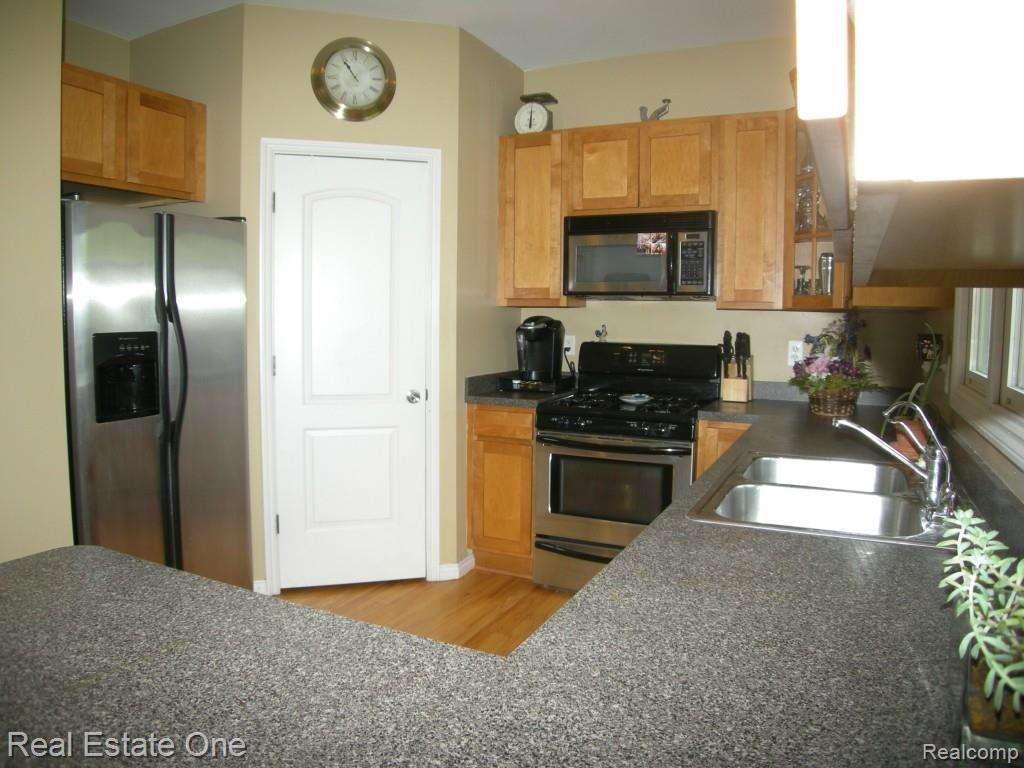 6974 Fish Lake Road Holly, MI 48442 - Photo 12 of 51 Large Pantry