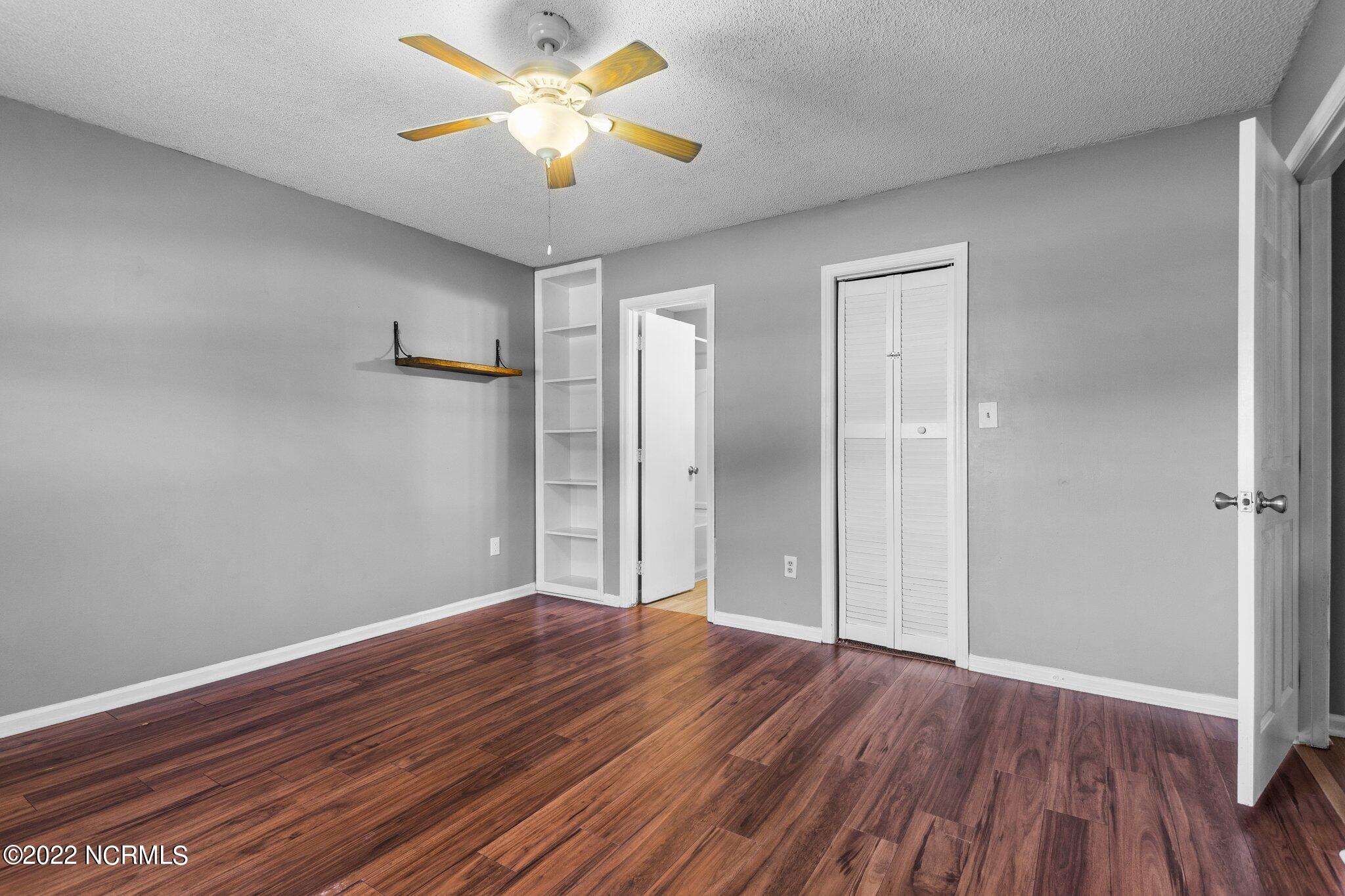 529 Raintree Circle Jacksonville, NC 28540 - Photo 20 of 43 40-web-or-mls-DSC09760