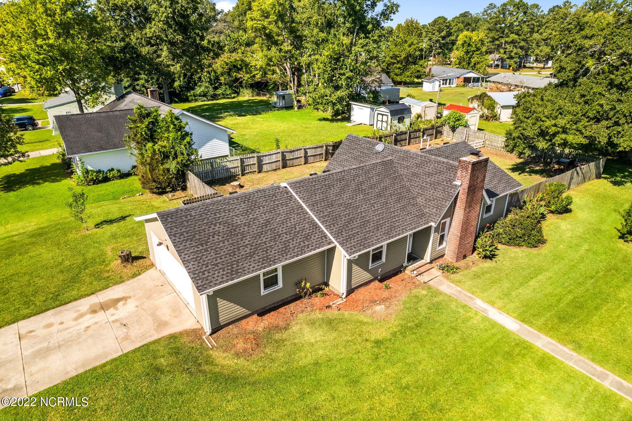 529 Raintree Circle Jacksonville, NC 28540 - Photo 36 of 43 11-web-or-mls-DJI_0484