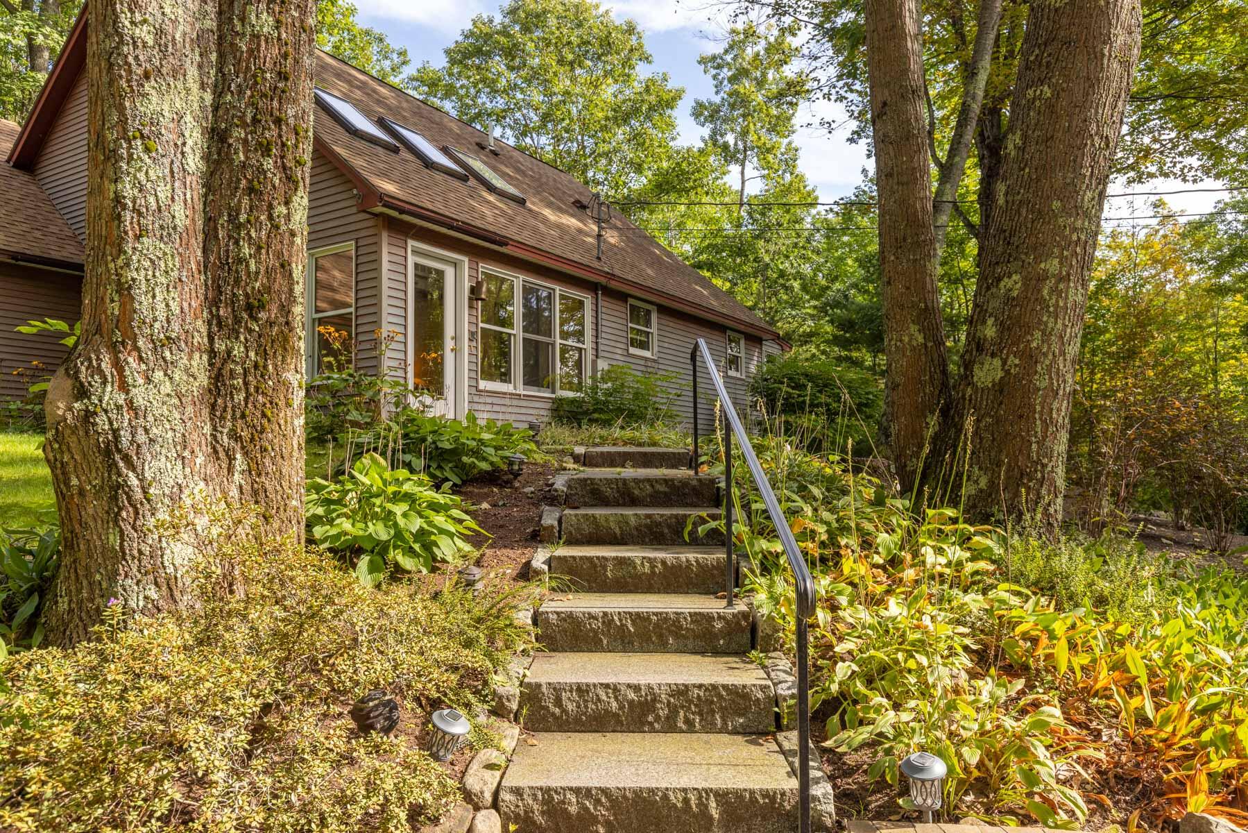 298 Alewive Road Kennebunk, ME 04043 - Photo 2 of 43 Secoast-Re-Photos-27