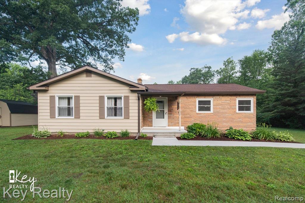 21390 Elwell Road Belleville, MI 48111 - Photo 2 of 41 Gallery Image 2
