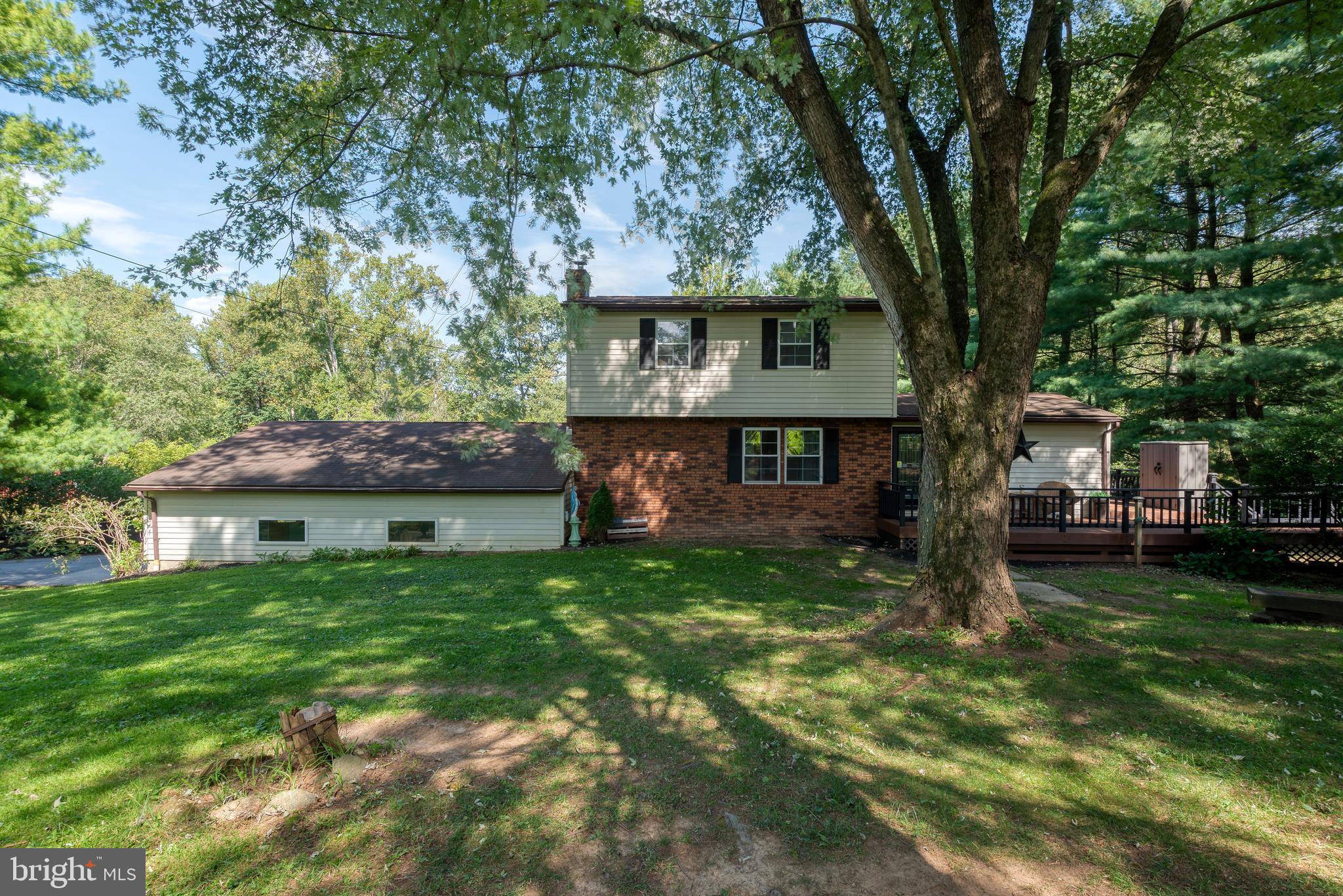 55 Highfield Road Airville, PA 17302 - Photo 2 of 67 Gallery Image 2
