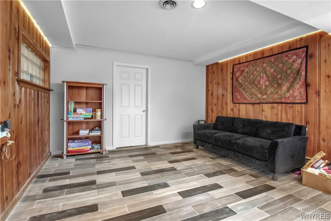 94 Caesar Boulevard Amherst, NY 14221 - Photo 21 of 30