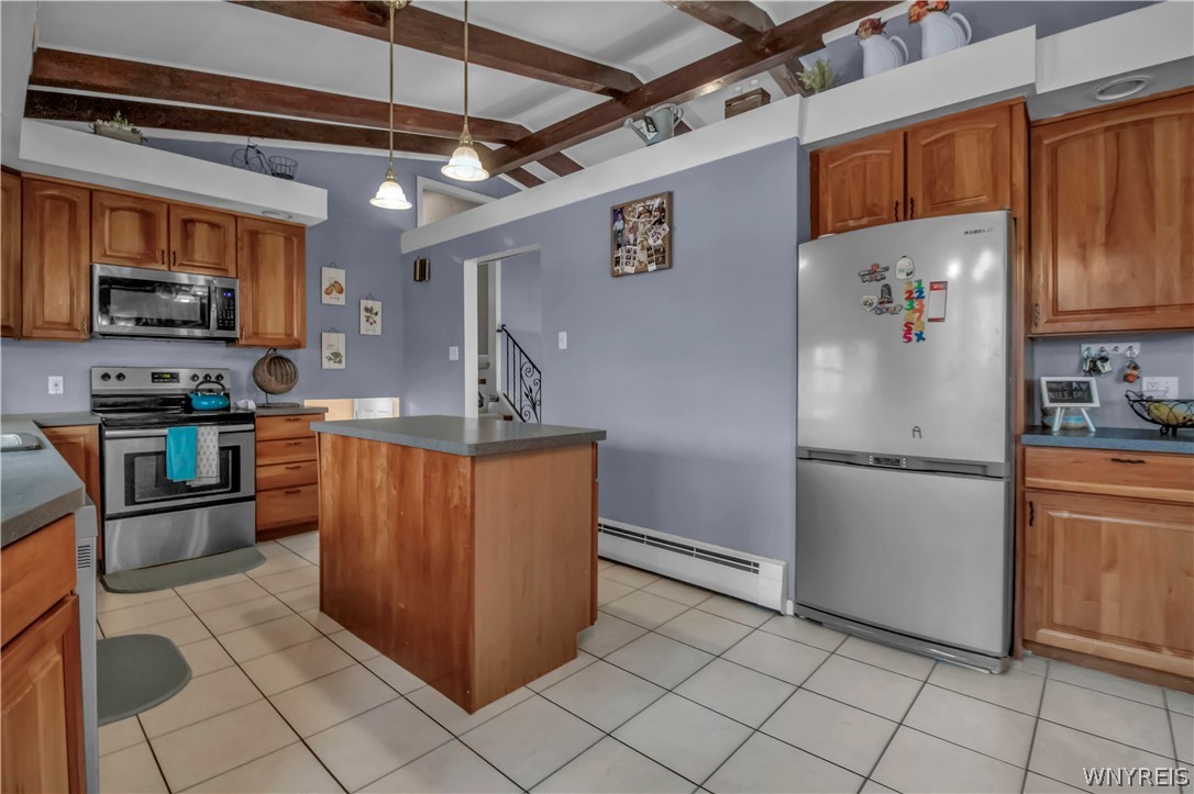 94 Caesar Boulevard Amherst, NY 14221 - Photo 6 of 30