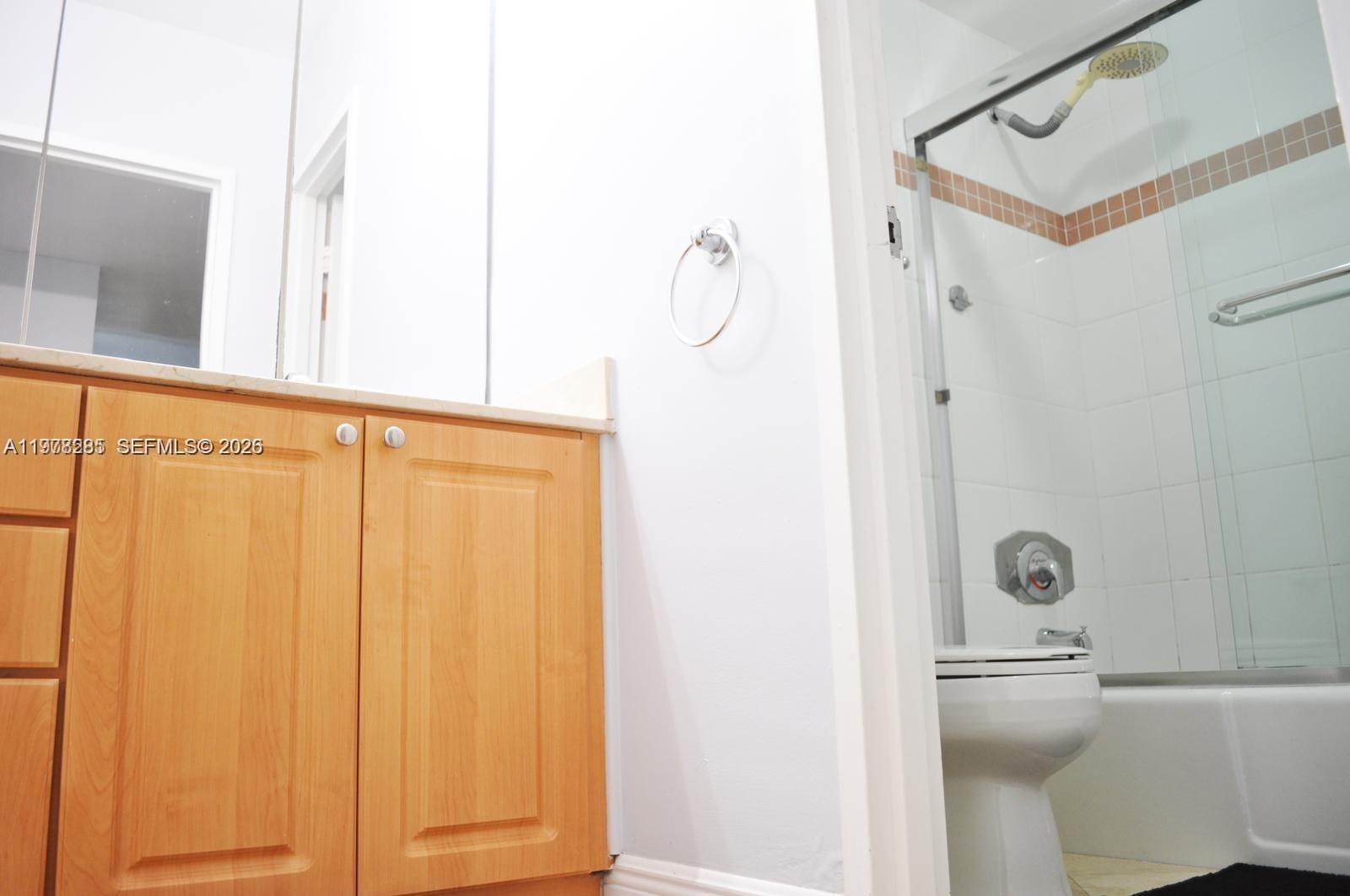 100 Lincoln Road, Unit 728 Miami Beach, FL 33139 - Photo 5 of 8 a bathroom with a shower