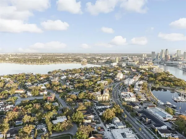 an aerial view of multiple house